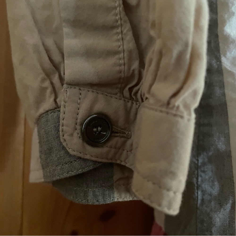 Burberry Top - Picture 3 of 4